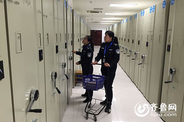 濟(jì)南警花揭秘二手車代買貓膩:網(wǎng)絡(luò)代買或涉詐騙陷阱