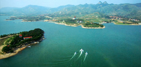 萊蕪全力大造雪野航空運(yùn)動與特色旅游新城