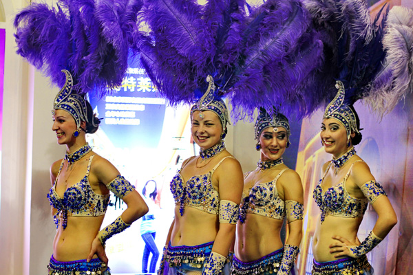 海內(nèi)外知名演藝機(jī)構(gòu)齊聚第十屆中國(guó)藝術(shù)節(jié)演藝產(chǎn)品交易會(huì)