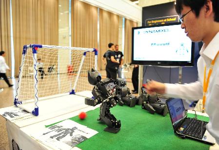 世界機器人“聚會”上海