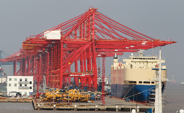 上海港集裝箱吞吐量今年預(yù)計(jì)仍可超3000萬標(biāo)箱