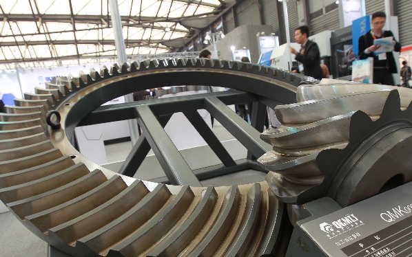 第14屆中國(guó)工博會(huì)在滬開展