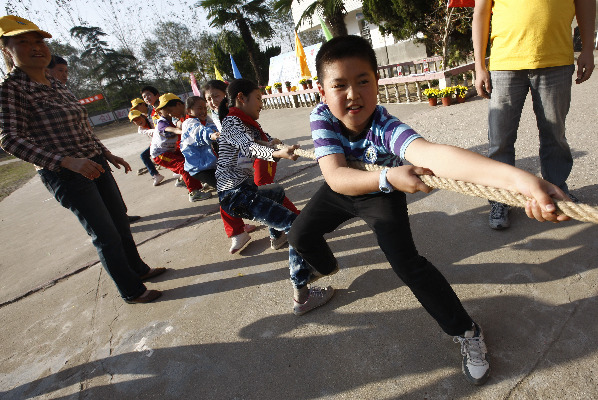 希望小學(xué)里的“奧運(yùn)會(huì)”