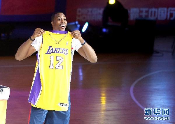 霍華德在上海與球迷互動(dòng)