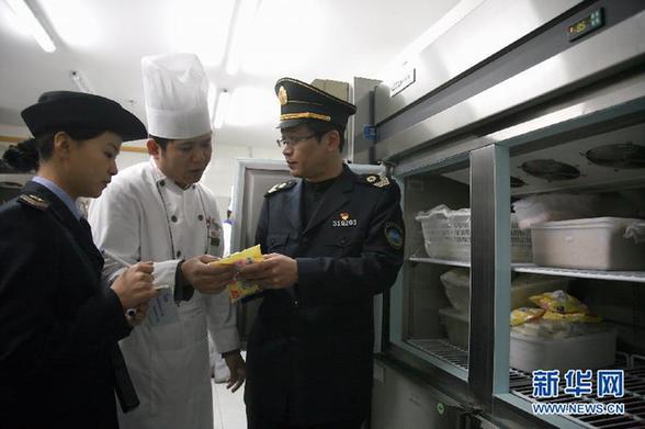 上海開(kāi)展迎春食品安全專項(xiàng)監(jiān)督檢查