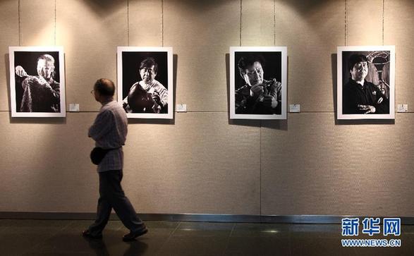 “重慶·重慶”攝影展亮相上海圖書館