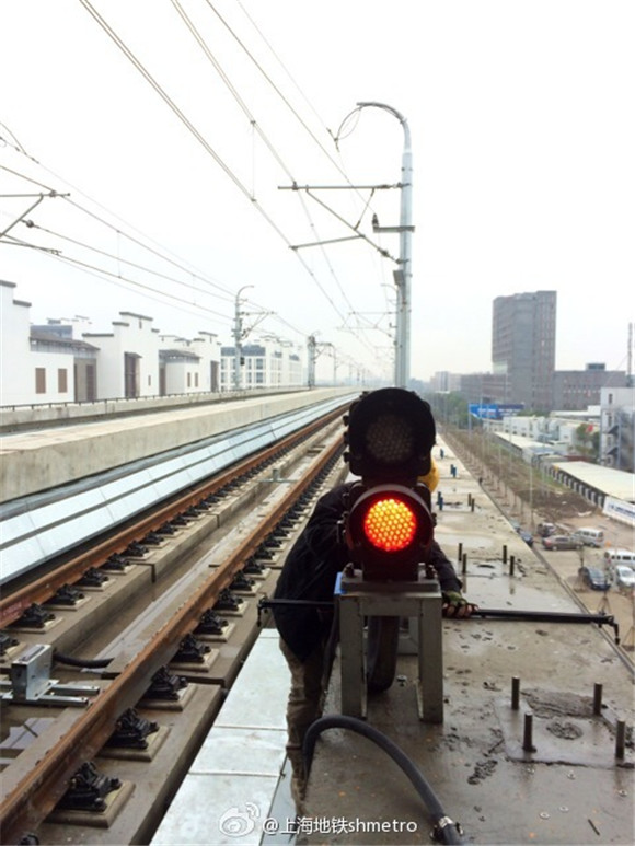 滬迪士尼地鐵列車不萌 回應(yīng)：是11號(hào)線一部分|圖