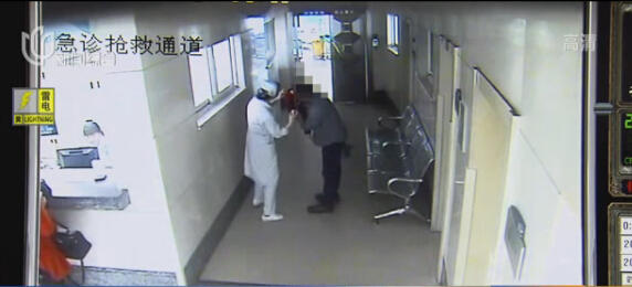 19月大女童被鎖私家車內 數小時后窒息身亡