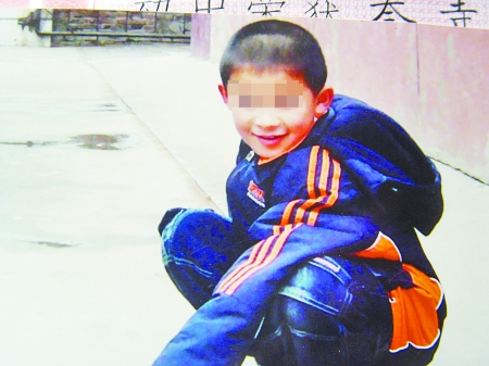 初中生被同學(xué)致死 警示校園安全管理須細(xì)化