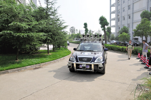 無(wú)人駕駛車(chē)順利從長(zhǎng)沙至武漢 自主超車(chē)67次 圖