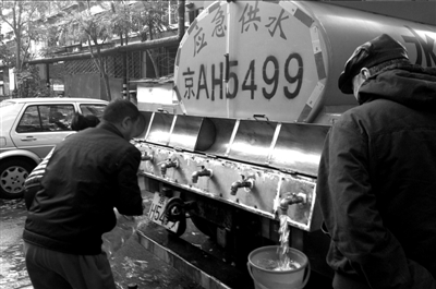 京七成熱線反映溫度不達(dá)標(biāo) 12319接兩千投訴電話