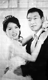 “開路勇士”：搶險途中墜崖的裝載機(jī)手張磊