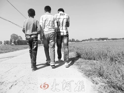 司機(jī)撞飛男孩逃逸 返現(xiàn)場將尸體裝袋拋入黃河