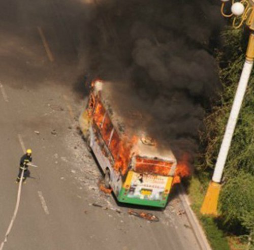 烏魯木齊起火公交車(chē)屬于民營(yíng)公交企業(yè)