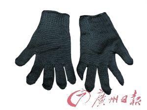 廣州城管新裝備：對(duì)講機(jī)加密 胸前掛攝像頭(圖)