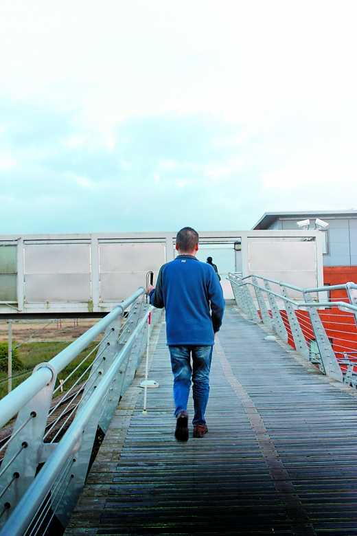 盲人小伙雅思6.5入學(xué)英國(guó)讀研：最困難的是閱讀