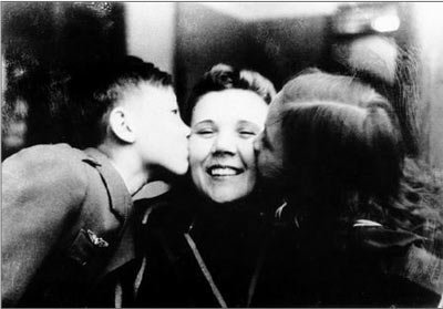 蔣經(jīng)國(guó)的混血女兒如此驚艷【組圖】