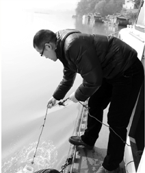 杭州嗅辨師溯江而上 尋找異味“源”兇(圖)