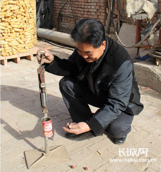 農(nóng)民發(fā)明家朱占福：沉迷發(fā)明創(chuàng)造 不斷超越夢(mèng)想