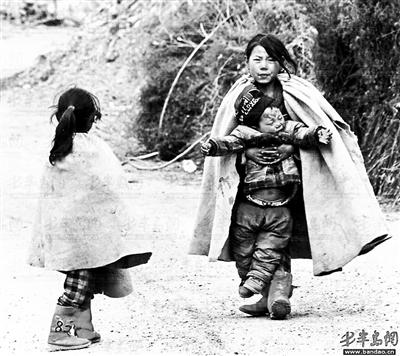 四川大涼山童工:打工至少能吃飽飯 為什么不讓去？