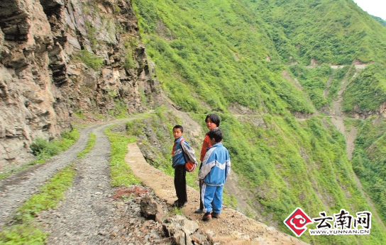 獨(dú)龍江隧道貫通：獨(dú)龍人的夢想與改變