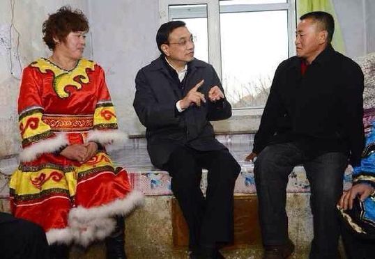 李克強(qiáng)牽掛黑龍江受災(zāi)群眾:最惦記你們過冬安全