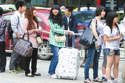 看災(zāi)區(qū)新貌 汶川推出旅游新線路