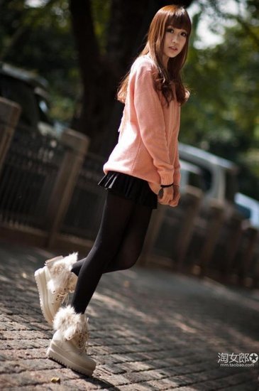 養(yǎng)眼！全國?；ㄐ２菖判邪?/></a></p>

<p>　　她們是校園里最亮眼的風景，她們是校園里最惹人羨的對象，那些生的美麗清純的?；ǎ遣皇且苍谀愕纳磉叧霈F(xiàn)過？楊曼包華南農(nóng)業(yè)大學</p>
</p>
</div>
</div>

<div   class=