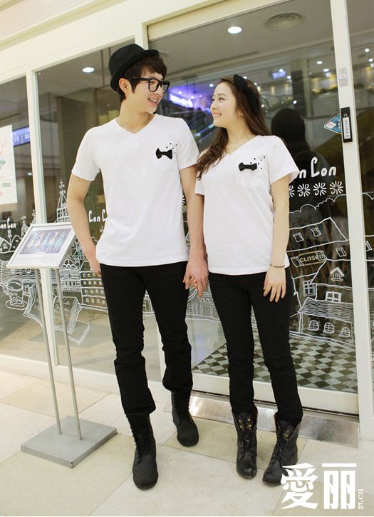 五款韓系個性甜美情侶衣推薦 七夕情人節(jié)早準備