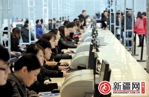 烏魯木齊市河灘外環(huán)通行費(fèi)退費(fèi)設(shè)35個窗口 節(jié)假日無休