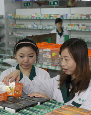 新疆克拉瑪依：“藥品超市”惠民生