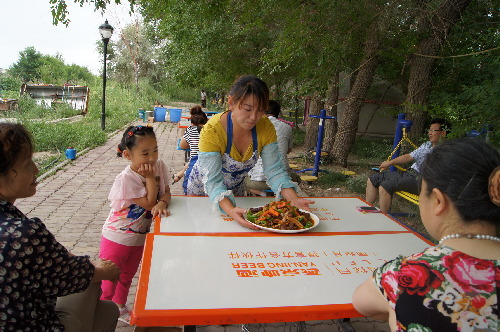 新疆兵團第六師共青團農(nóng)場旅游業(yè)大放光彩