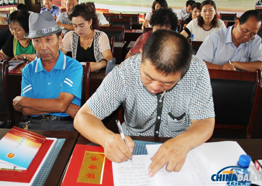 和靜縣法院培訓(xùn)新增人民陪審員