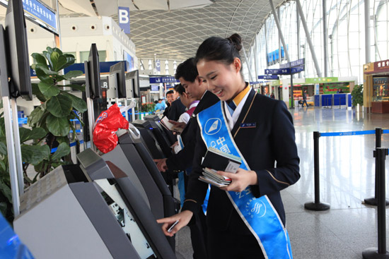 烏魯木齊T3現(xiàn)古爾邦節(jié)出行小高峰 南航日均運送旅客超萬人