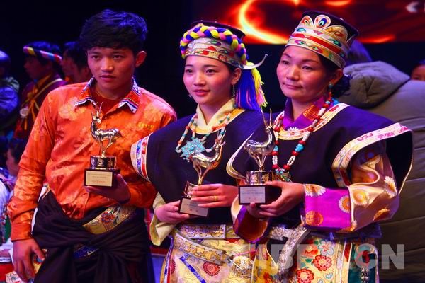 西藏民歌征集活動征到400首“天籟”