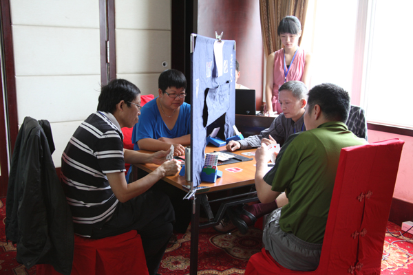 “金水杯”東川第三屆全國橋牌邀請(qǐng)賽開賽 三百余橋牌高手同臺(tái)競(jìng)技