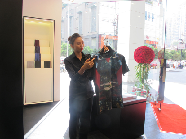 紀梵希(GIVENCHY)昆明栢聯(lián)店重裝開業(yè)