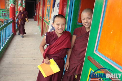 云南迪慶完善寺院管理 著力打造全國最穩(wěn)定藏區(qū)