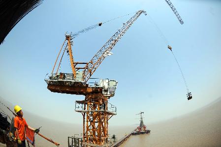 杭州灣上第二座跨海大橋——嘉紹跨海大橋建設(shè)進(jìn)度過半