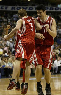 Rockets' Yao, McGrady coming into own
