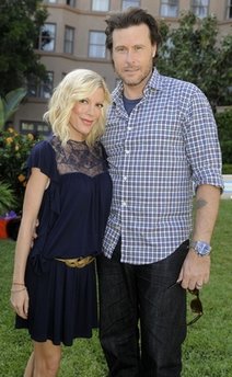 Dean McDermott out of hospital after 'cycle crash