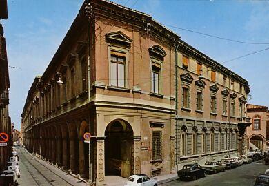 《福布斯》評出全球最美大學(xué)