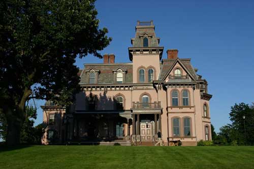 《福布斯》評出全球最美大學(xué)