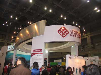 各展臺(tái)吸引眼球有奇招