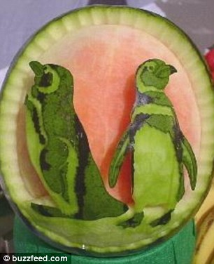 日本廚師愛刻西瓜 闖出名聲被贊“米開朗琪羅”