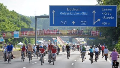 組圖：德國(guó)200萬人在高速公路上體驗(yàn)“安靜生活”