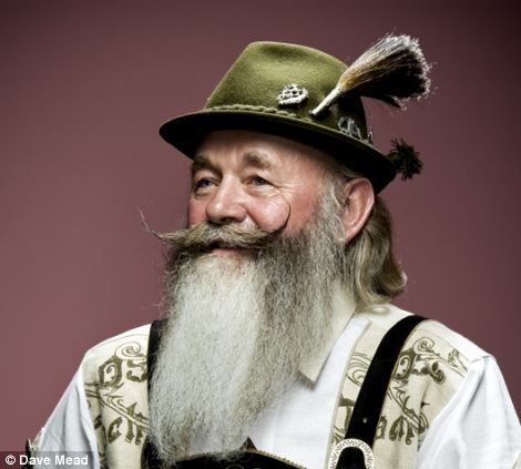 世界胡須大賽開(kāi)幕在即 部分選手造型提前曝光