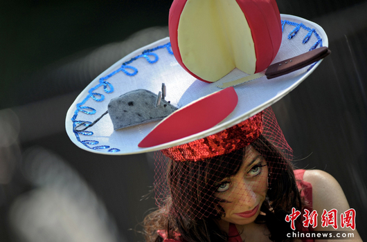 英皇家賽馬會(huì):名媛