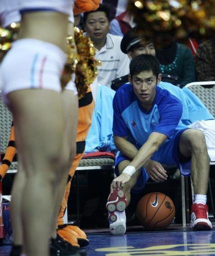 都怪美女太性感!盤點(diǎn)體壇“目不轉(zhuǎn)睛”的偷窺