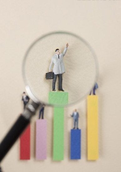 大學(xué)生另類創(chuàng)業(yè)盤點(diǎn):刷馬桶刷出個(gè)千萬富翁